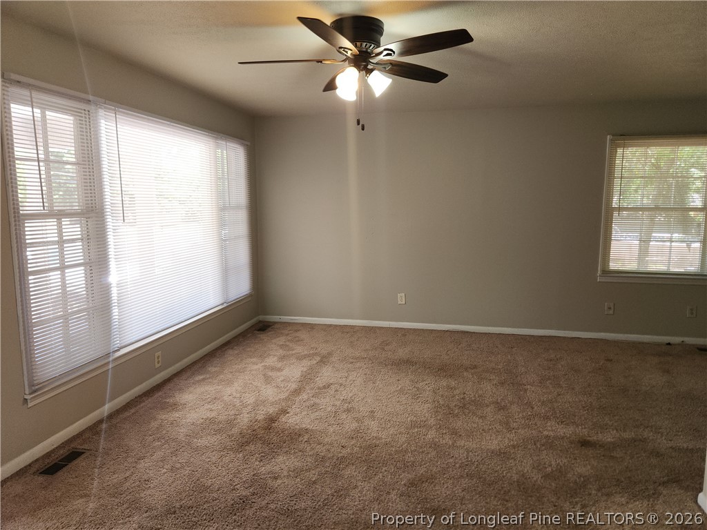 4101 Coventry Road Fayetteville, NC 28304 - Photo 2 of 12 Great room