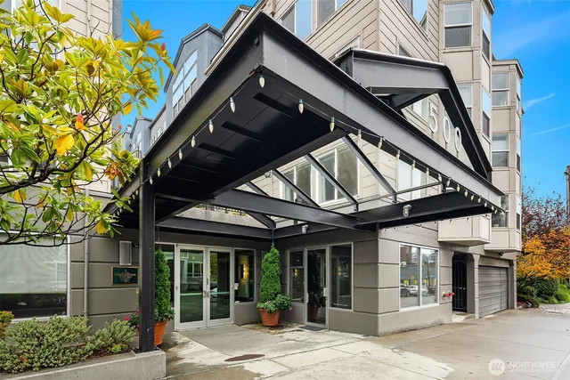 $714,000 | 500 Aloha Street, Unit E307, Seattle, WA 98109