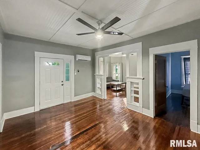 a view of a livingroom with a furniture