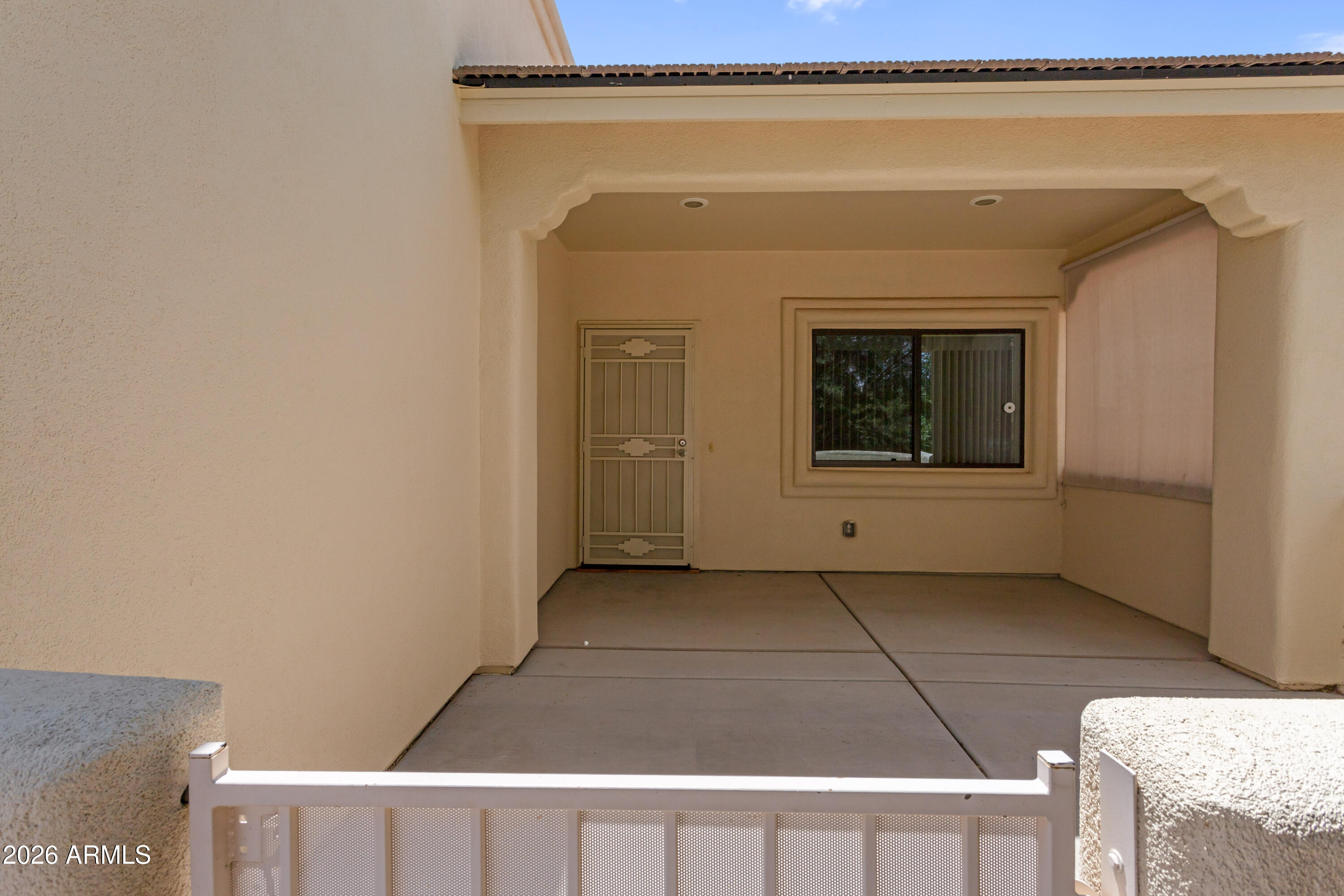 516 South Sky Ranch Road Sierra Vista, AZ 85635 - Photo 4 of 35 Courtyard