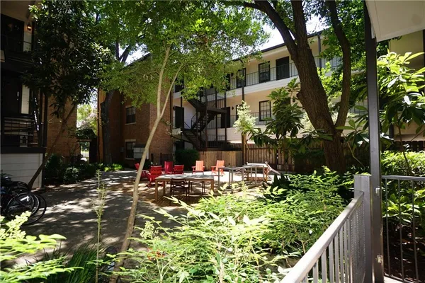 a view of parking area