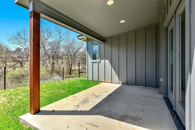 $1,690 | 3060 West Crawford Street, Unit 501, Denison, TX 75020