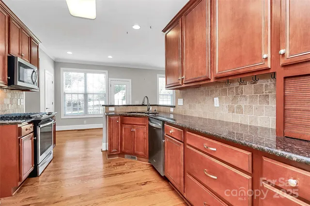 $525,000 | 762 Woburn Abbey Drive, Fort Mill, SC 29715