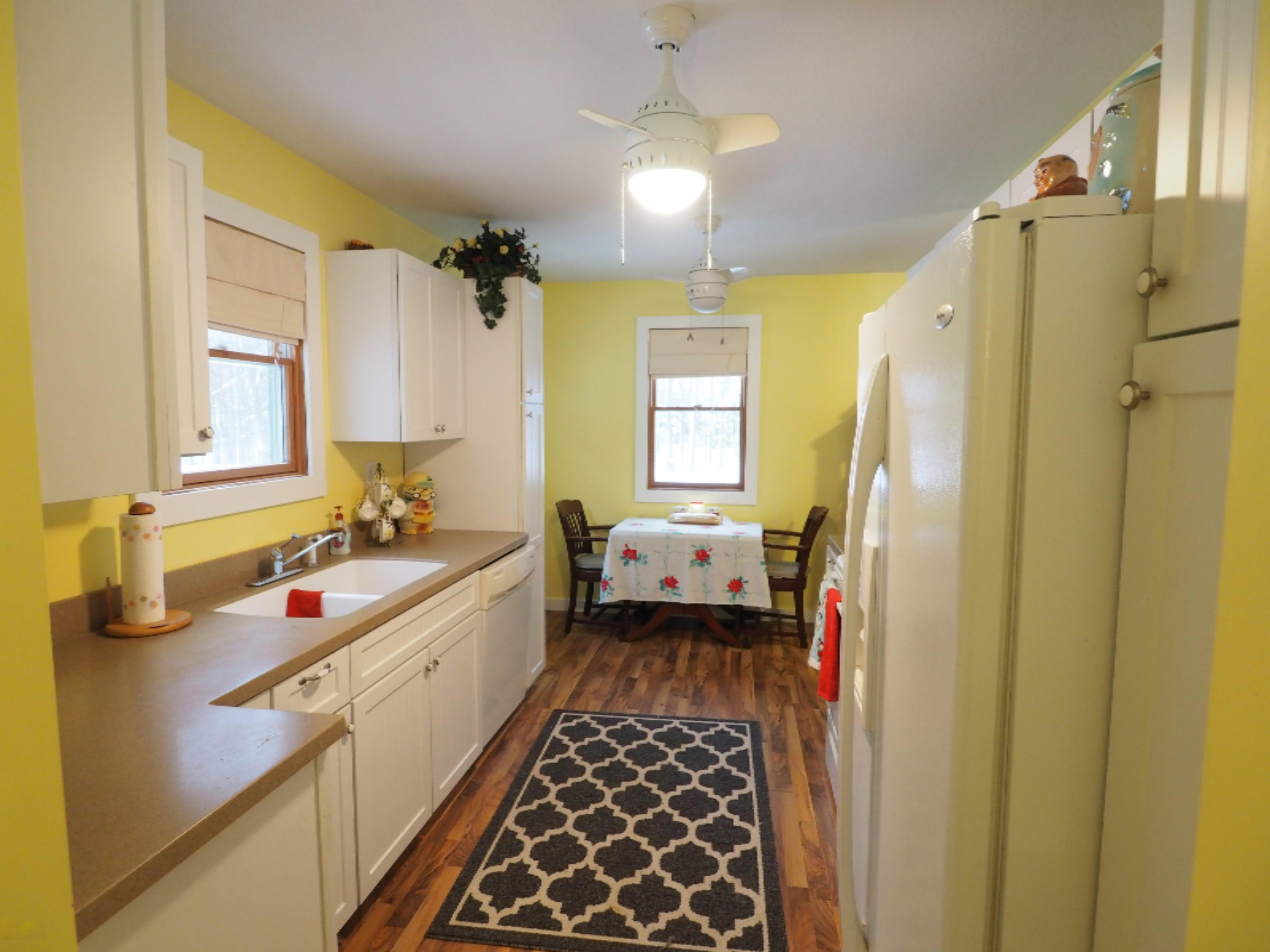 3616 Lorenson Road Muskegon, MI 49445 - Photo 8 of 14 P1010030