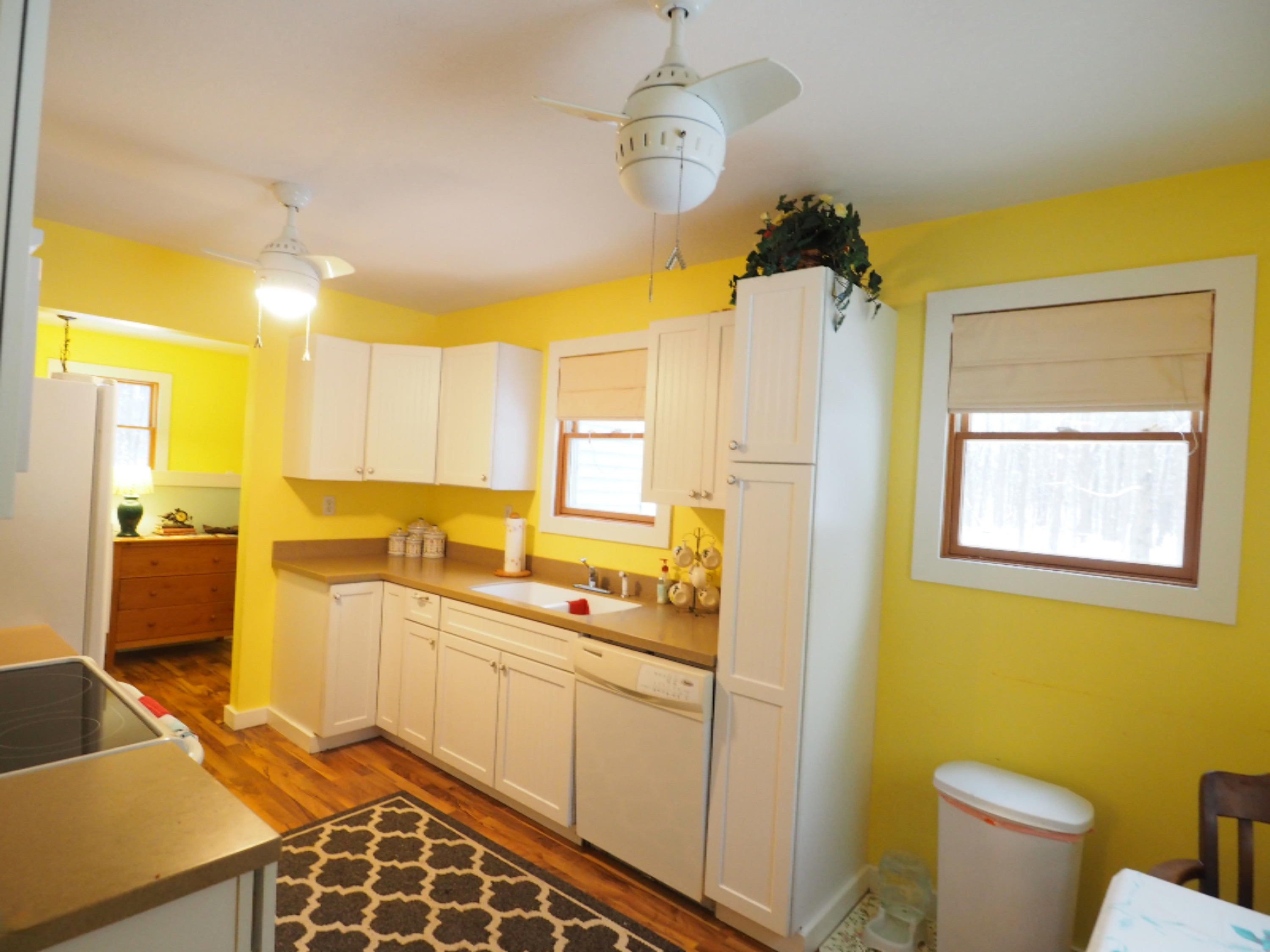 3616 Lorenson Road Muskegon, MI 49445 - Photo 9 of 14 P1010032