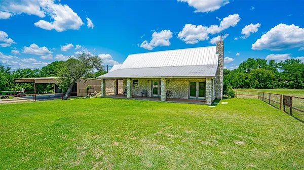 $375,000 | 1330 B County Road 306, Rainbow, TX 76077
