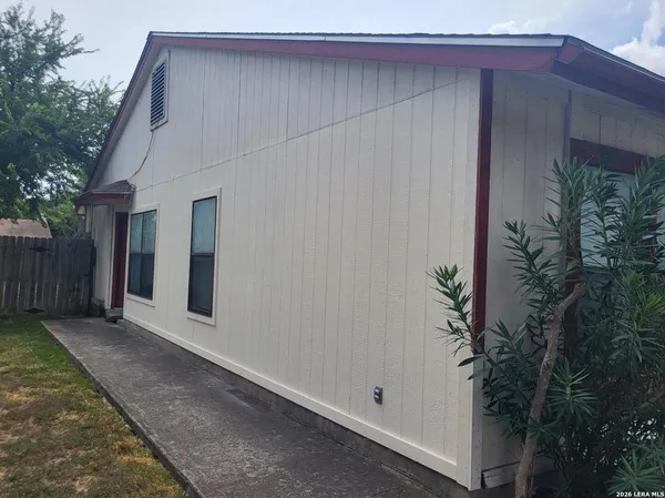 $1,300 | 2540 Corian Glen Drive, San Antonio, TX 78219
