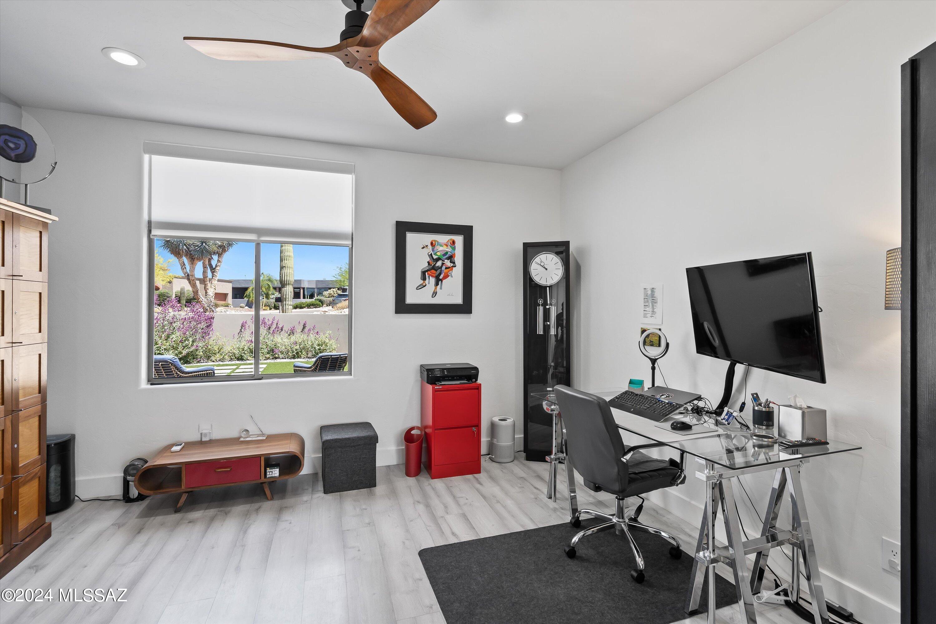 12456 North Piping Rock Road Oro Valley, AZ 85755 - Photo 35 of 46