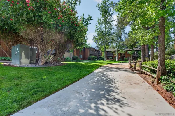 $440,000 | 2157 Arnold Way, Unit 201, Alpine, CA 91901