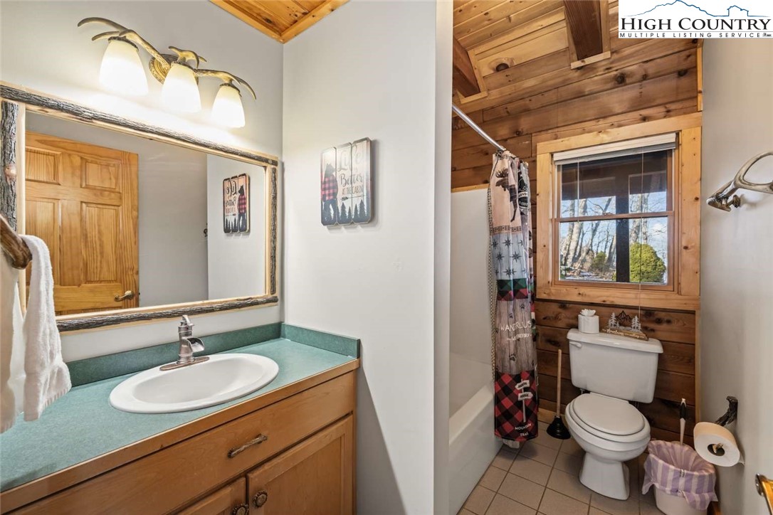 785 Little Tree Road West Jefferson, NC 28694 - Photo 13 of 25