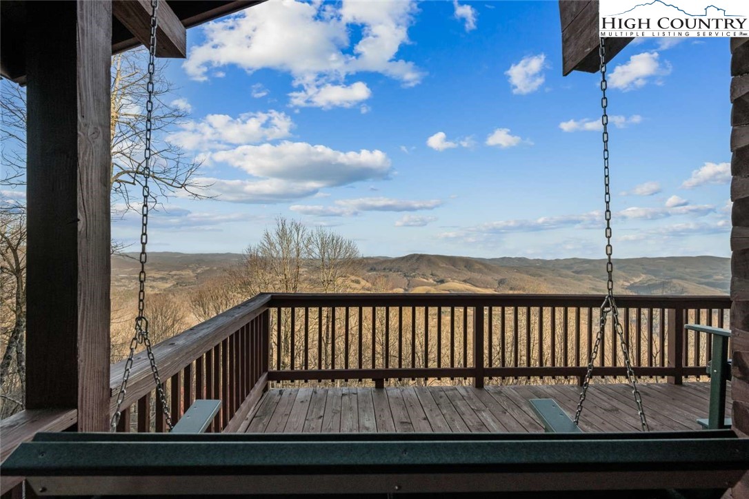 785 Little Tree Road West Jefferson, NC 28694 - Photo 3 of 25