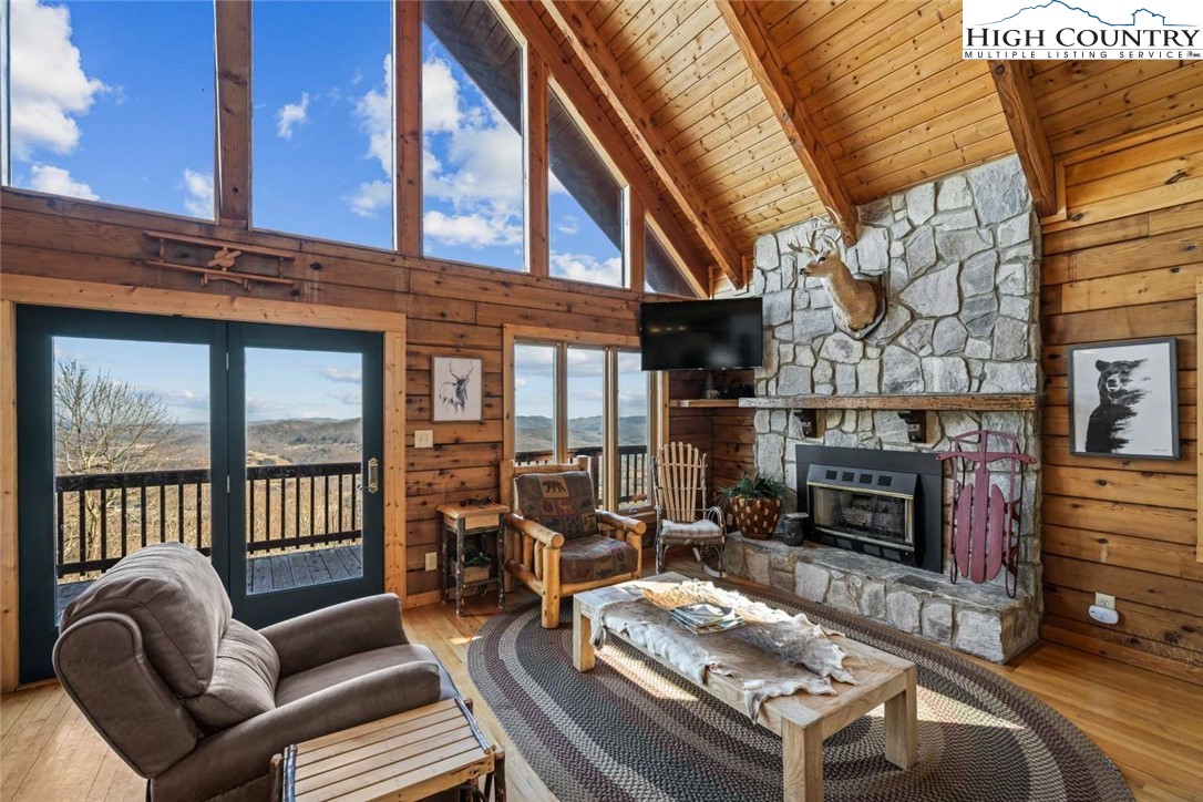 785 Little Tree Road West Jefferson, NC 28694 - Photo 7 of 25