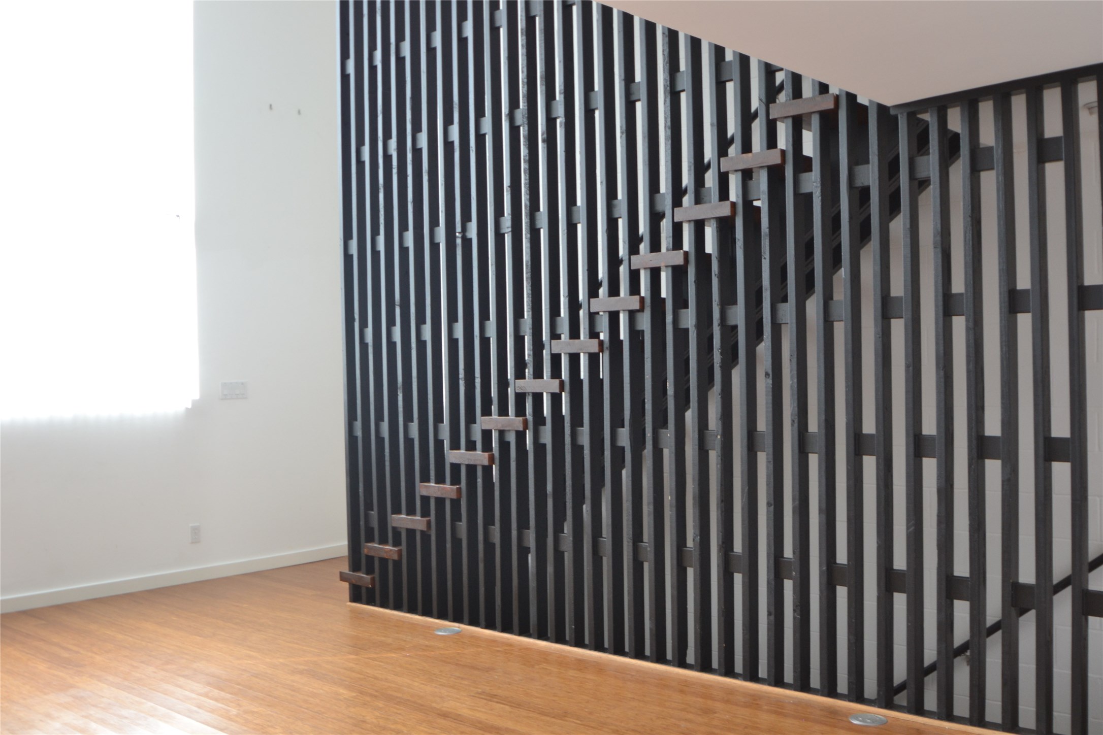 1316 Cleveland Street, Unit C Houston, TX 77019 - Photo 19 of 38 a view of a black gate