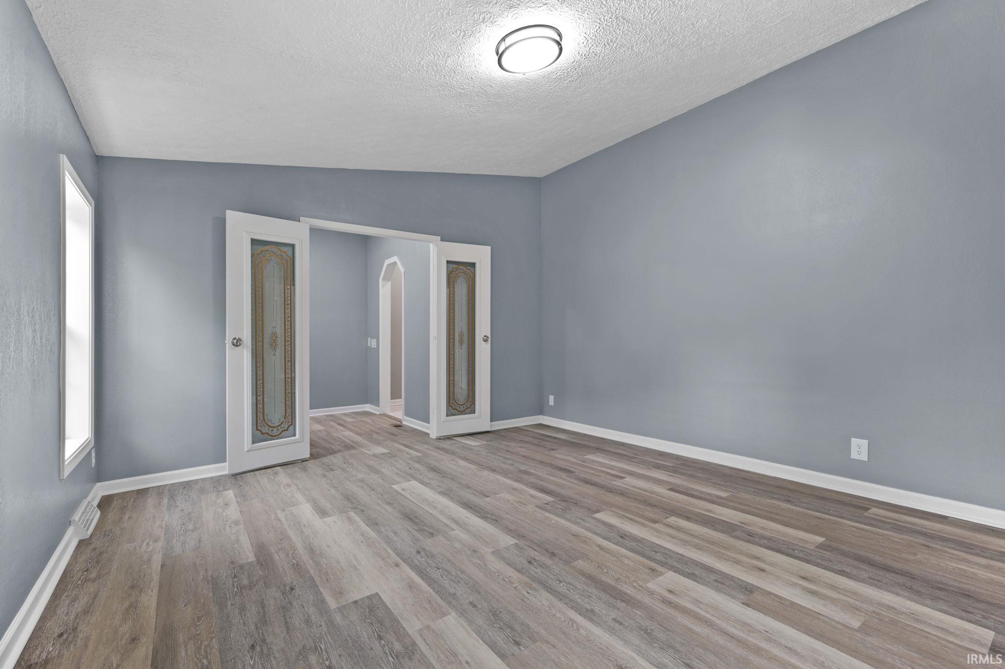 101 Clayton Street Rochester, IN 46975 - Photo 6 of 33