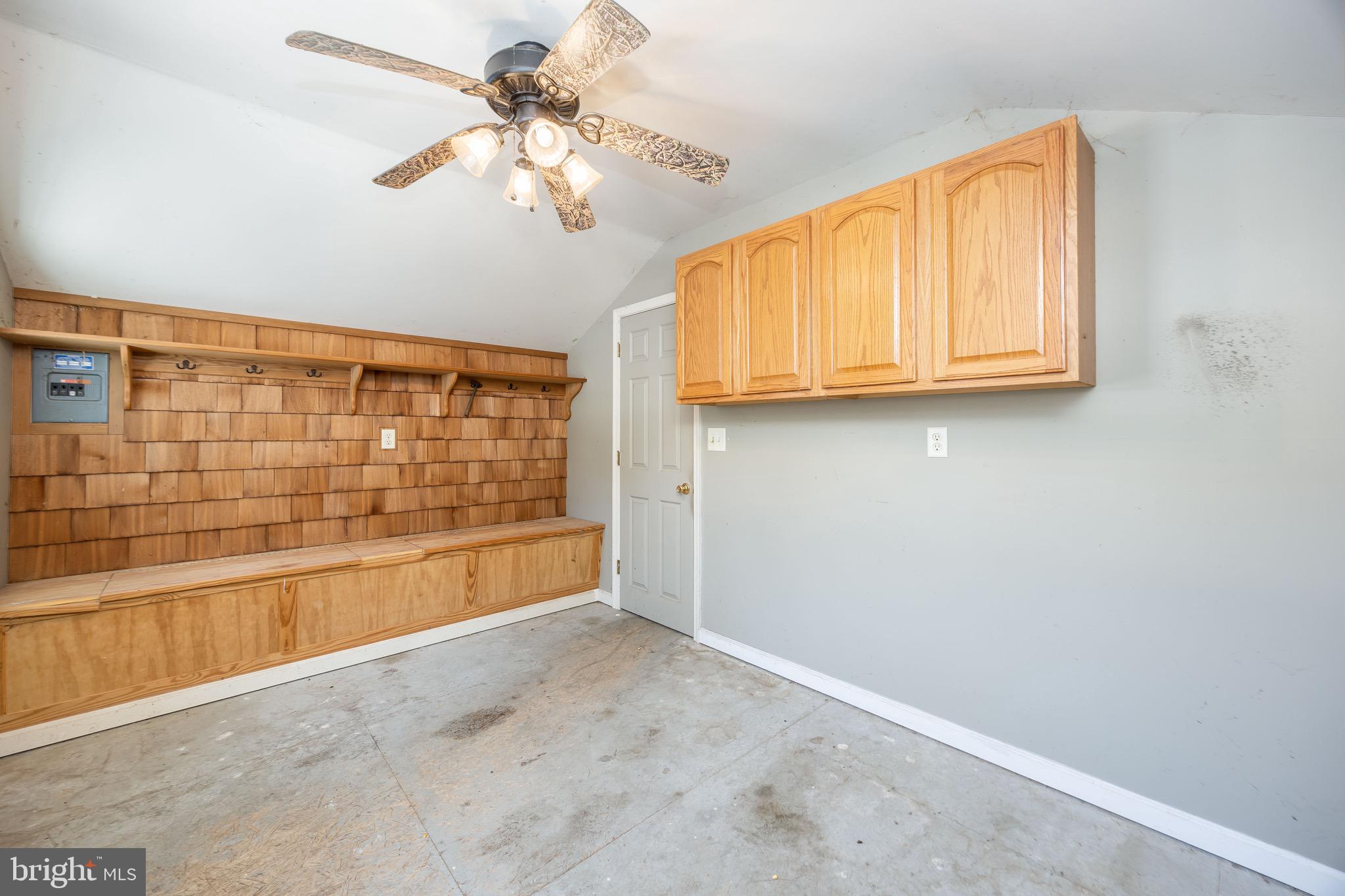 22147 Royal Oak Road Quantico, MD 21856 - Photo 54 of 65 a view of an empty room with a window
