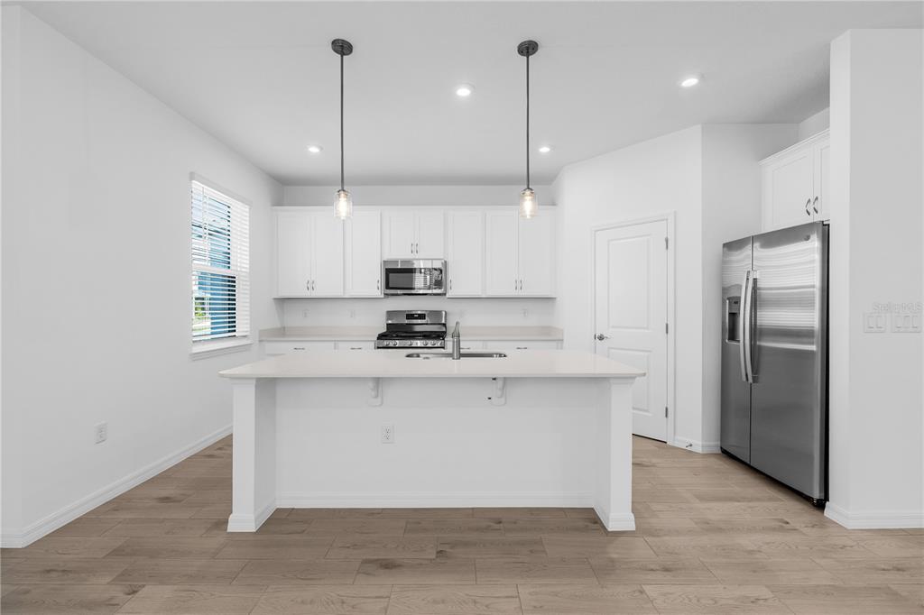 527 Orient Avenue DeBary, FL 32713 - Photo 13 of 44