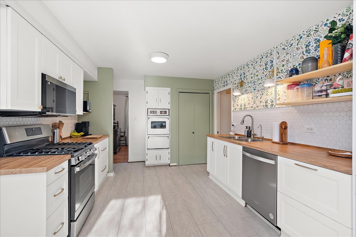 18522 Dixie Highway Homewood, IL 60430 - Photo 9 of 22