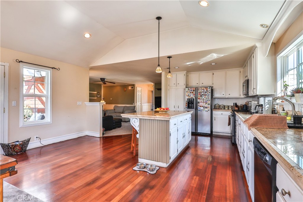 1535 Middleton Road San Dimas, CA 91773 - Photo 16 of 41