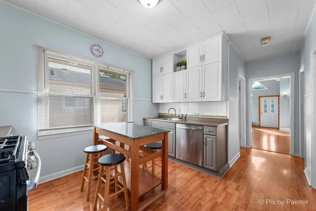 $3,400 | 2225 North 76th Court, Elmwood Park, IL 60707