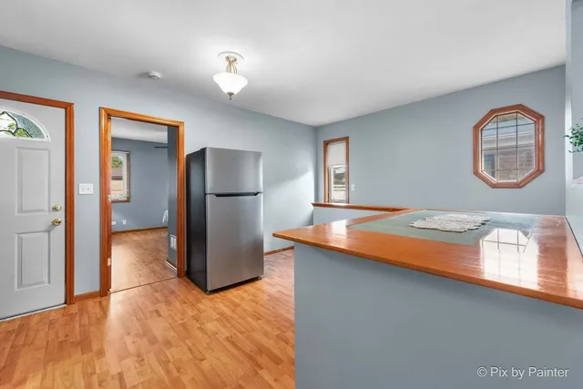 $3,400 | 2225 North 76th Court, Elmwood Park, IL 60707