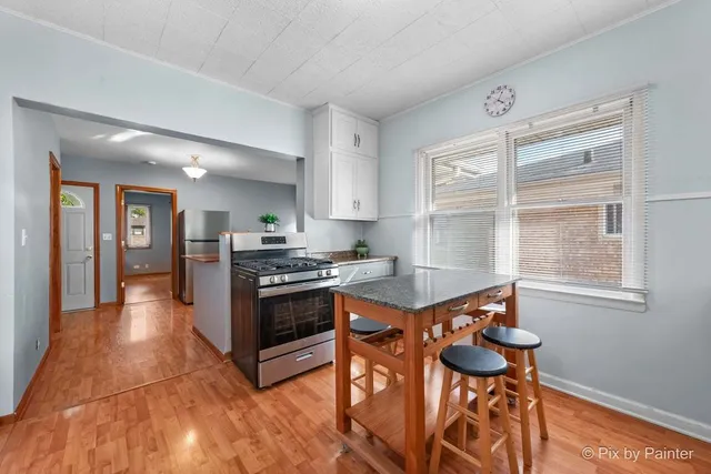 $3,400 | 2225 North 76th Court, Elmwood Park, IL 60707