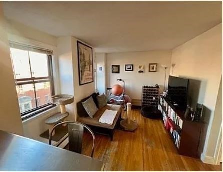 20 Hanson Street, Unit 4 Boston, MA 02118 - Photo 5 of 12