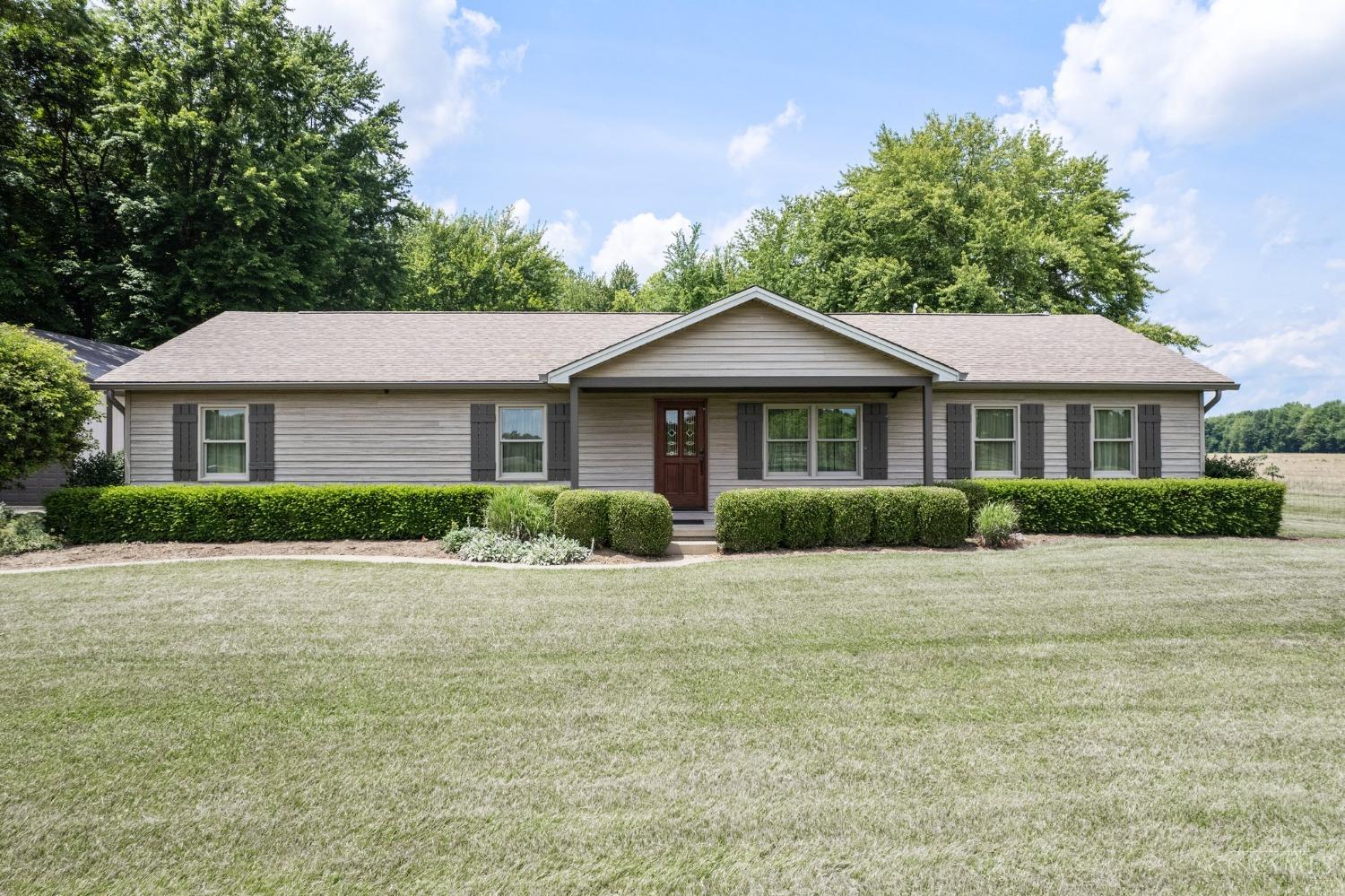 13269 Locust Ridge Williamsburg, OH 45176 - Photo 1 of 46