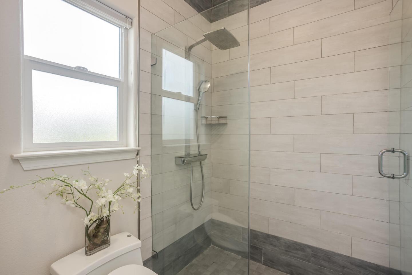 563 Alberta Avenue Sunnyvale, CA 94087 - Photo 21 of 32 a bathroom with a shower