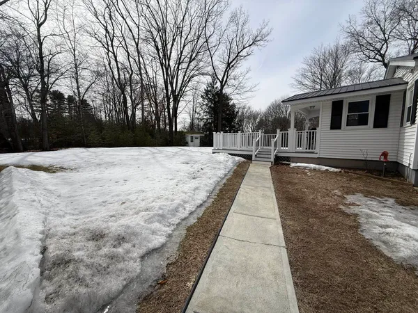 $1,500 | 286 Ceda Road, Charlestown, NH 03603
