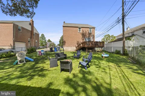 $299,900 | 605 Circle Terrace, Morton, PA 19070