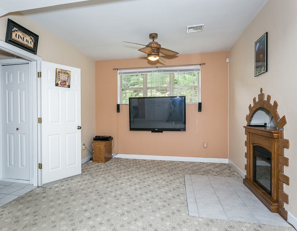74 Jordan Street Springfield, MA 01129 - Photo 24 of 30 Gallery Image 24