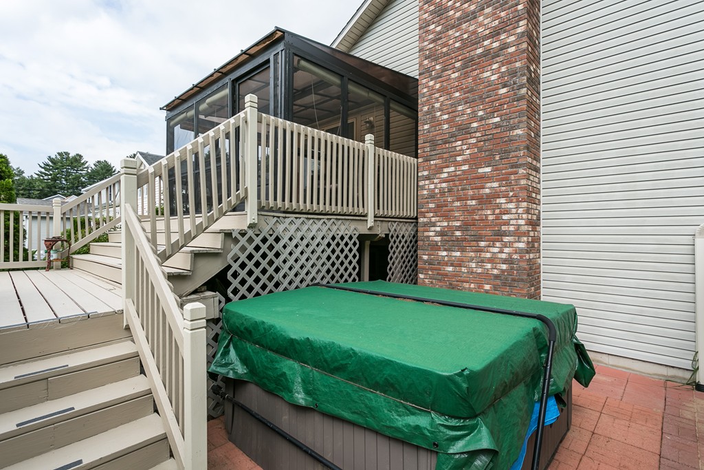 74 Jordan Street Springfield, MA 01129 - Photo 30 of 30 Gallery Image 30