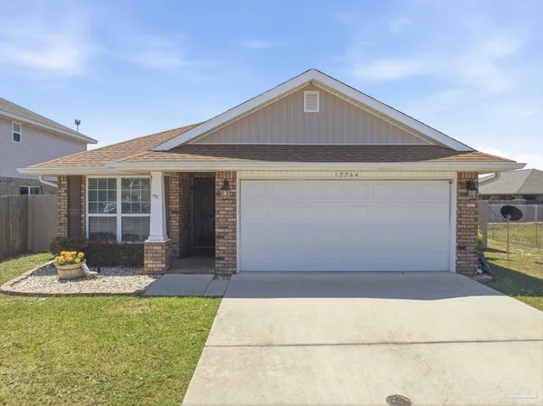 $1,950 | 12264 Pinfish Road, Pensacola, FL 32506