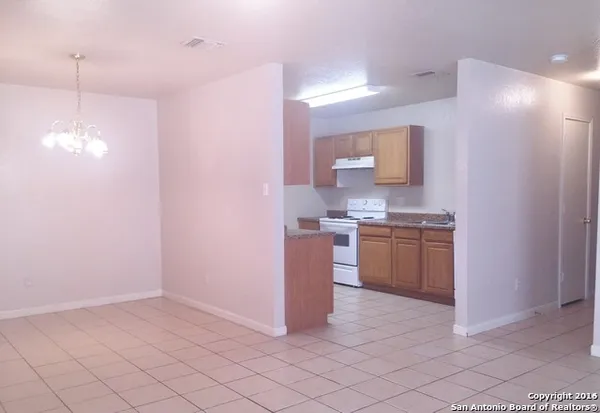 $1,295 | 13025 O'Connor Cove, San Antonio, TX 78233