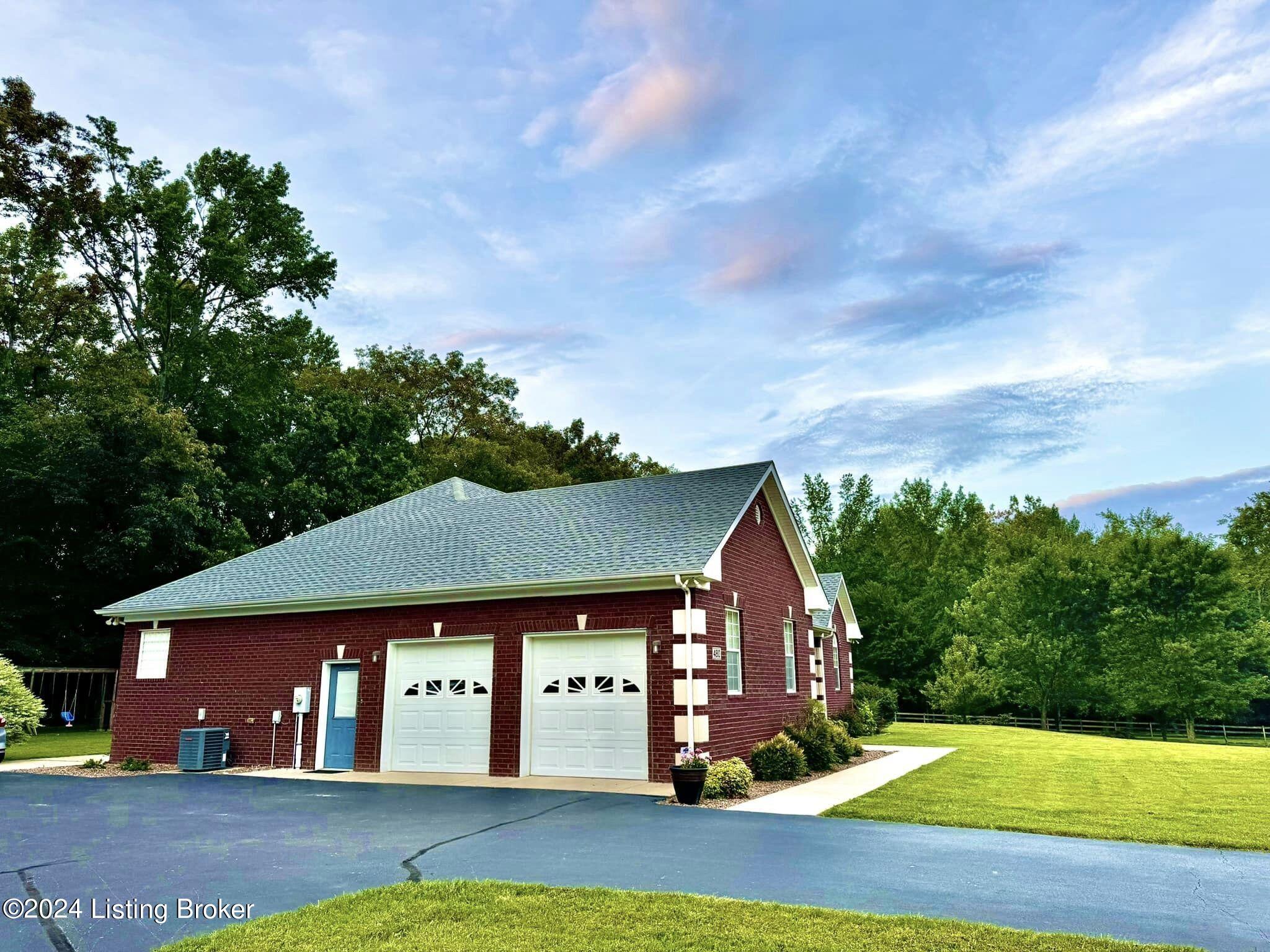 480 Carnes Road Smiths Grove, KY 42171 - Photo 4 of 56 300