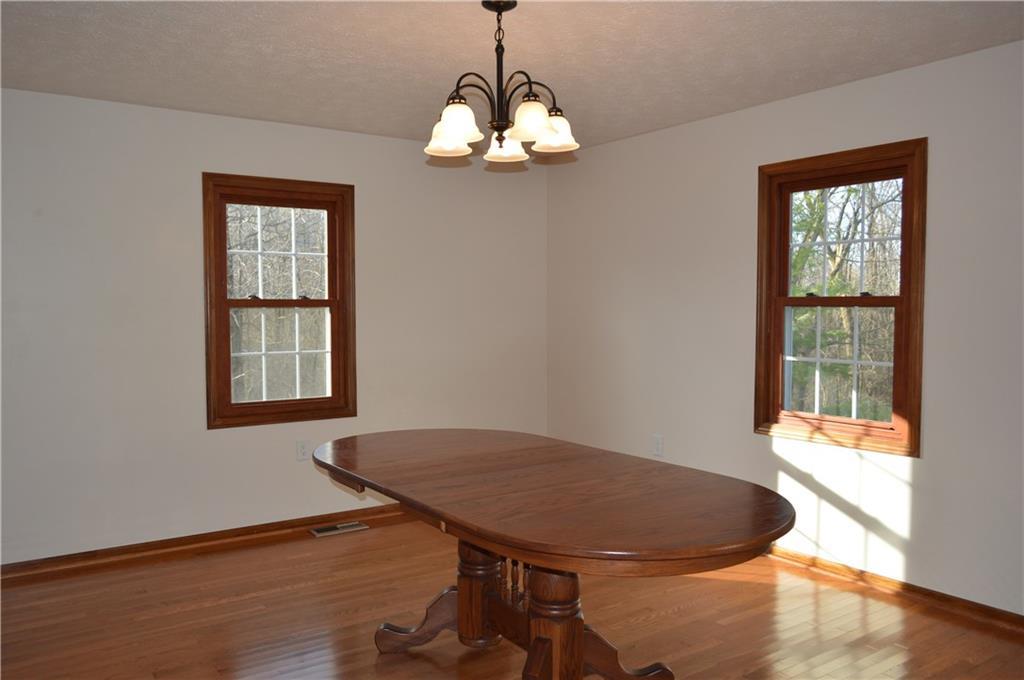 789 Spring Falls Avenue Springfield, OH 45502 - Photo 9 of 20