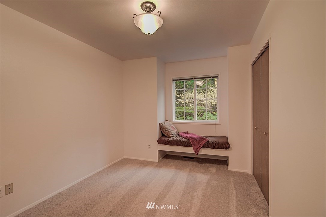 23009 2nd Avenue Southeast Bothell, WA 98021 - Photo 12 of 15