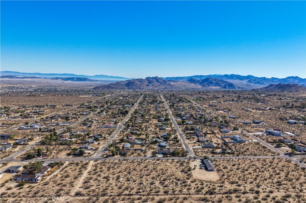 7442 Olympic Road Joshua Tree, CA 92252 - Photo 6 of 15
