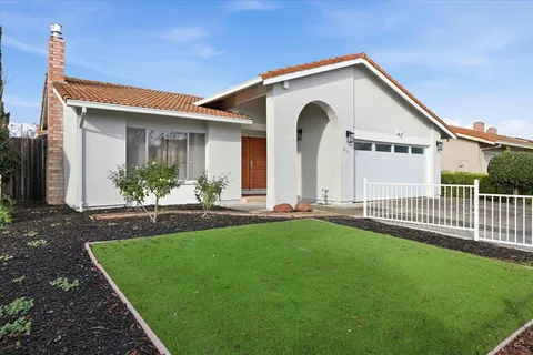 $1,550,000 | 4975 Chiles Drive, San Jose, CA 95136