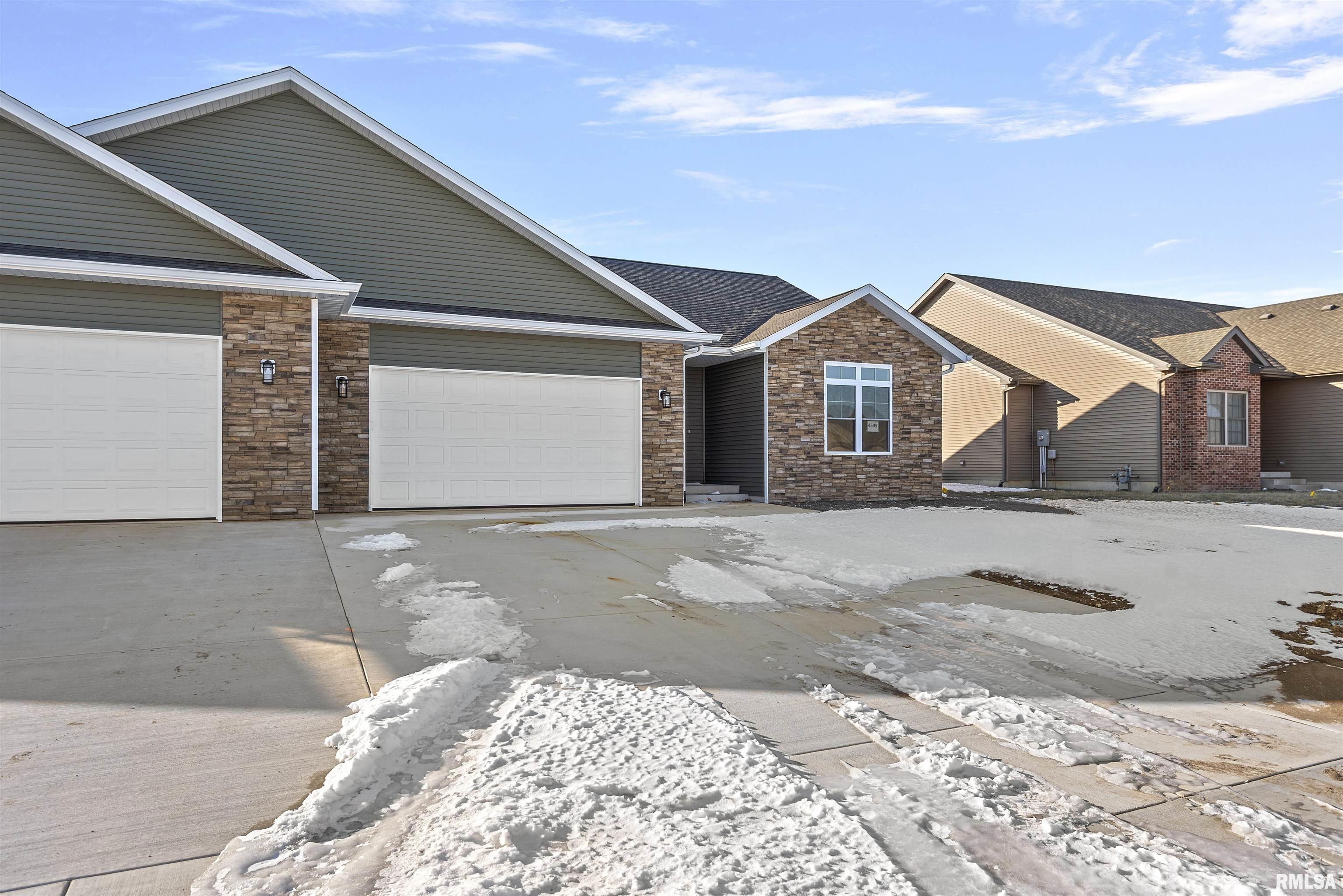 4505 Castle Pines Drive Springfield, IL 62711 - Photo 3 of 36 Gallery Image 3