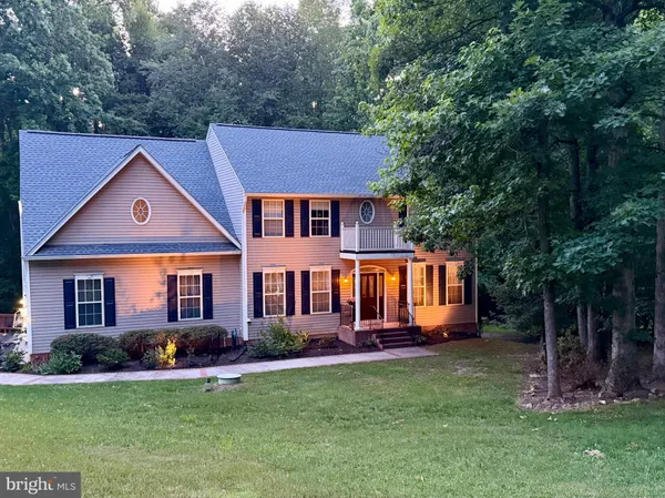 $715,000 | 8101 Avocet Way, Spotsylvania, VA 22553