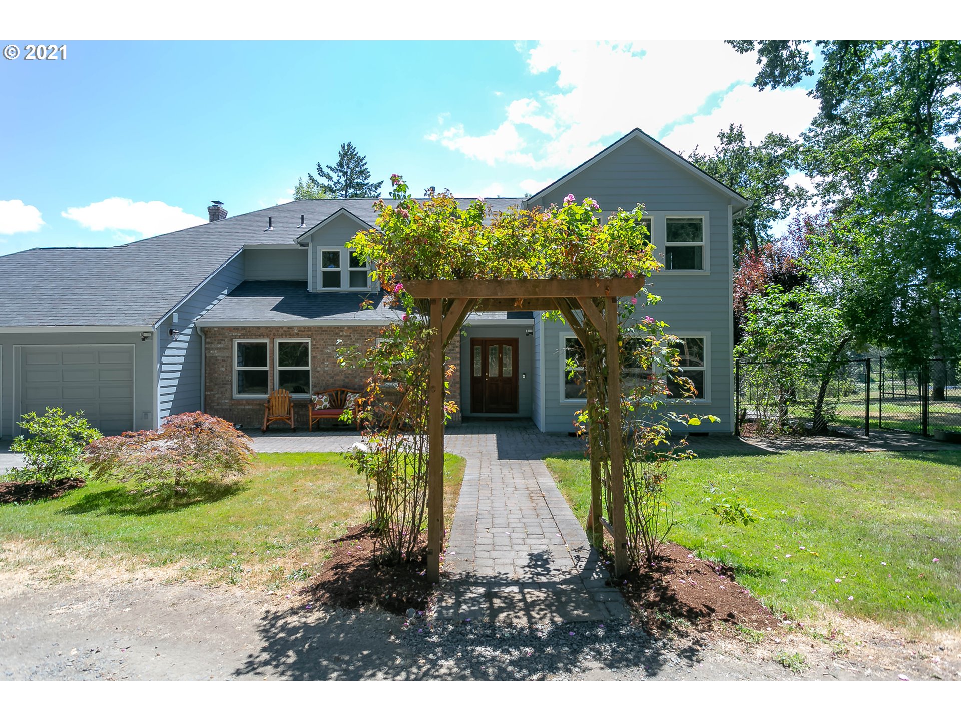 29801 Northeast Putnam Road Newberg, OR 97132 - Photo 3 of 32 Gallery Image 3