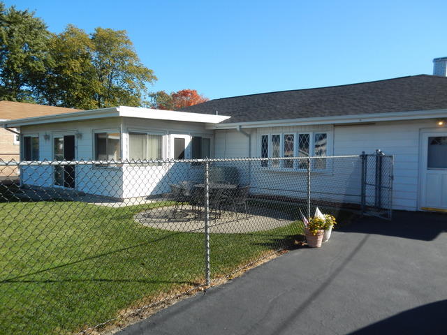 10808 Monitor Avenue Chicago Ridge, IL 60415 - Photo 16 of 18
