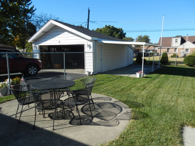 10808 Monitor Avenue Chicago Ridge, IL 60415 - Photo 17 of 18