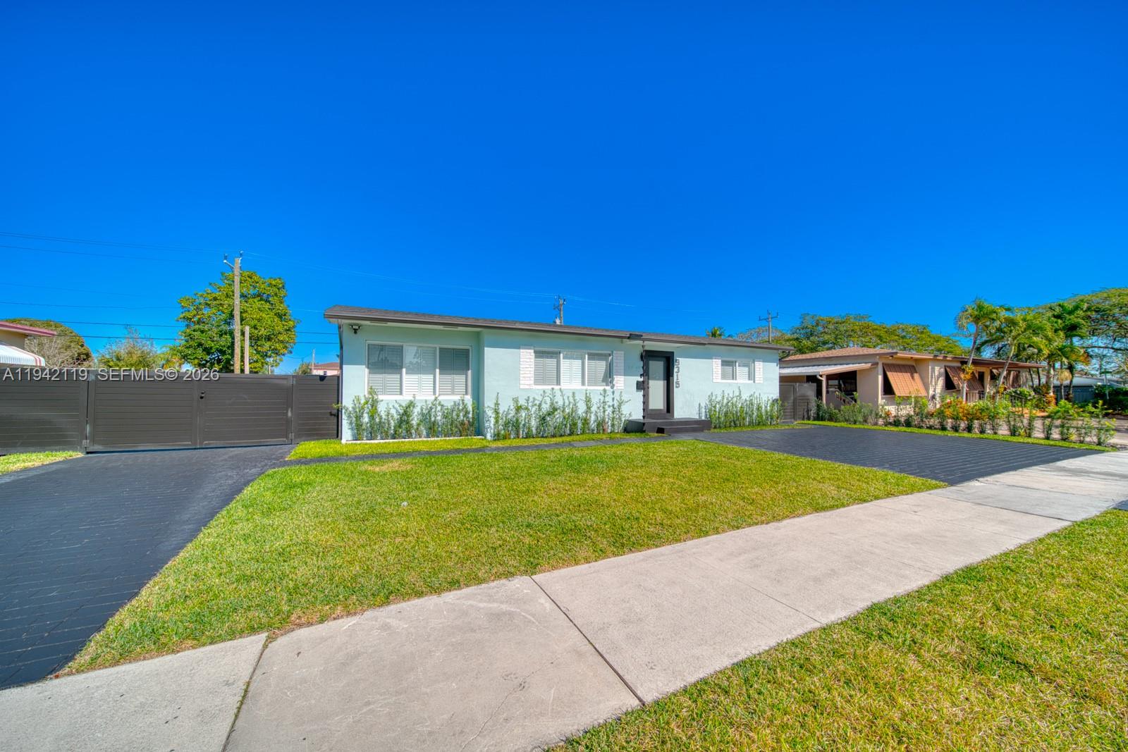 9315 Southwest 44th Street, Unit 9315 Miami, FL 33165 - Photo 3 of 30