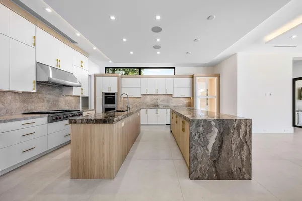 $19,000,000 | 191 Coconut Palm Road, Boca Raton, FL 33432