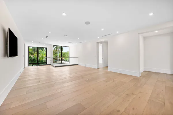 $19,000,000 | 191 Coconut Palm Road, Boca Raton, FL 33432