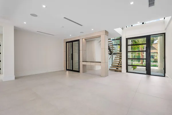 $19,000,000 | 191 Coconut Palm Road, Boca Raton, FL 33432
