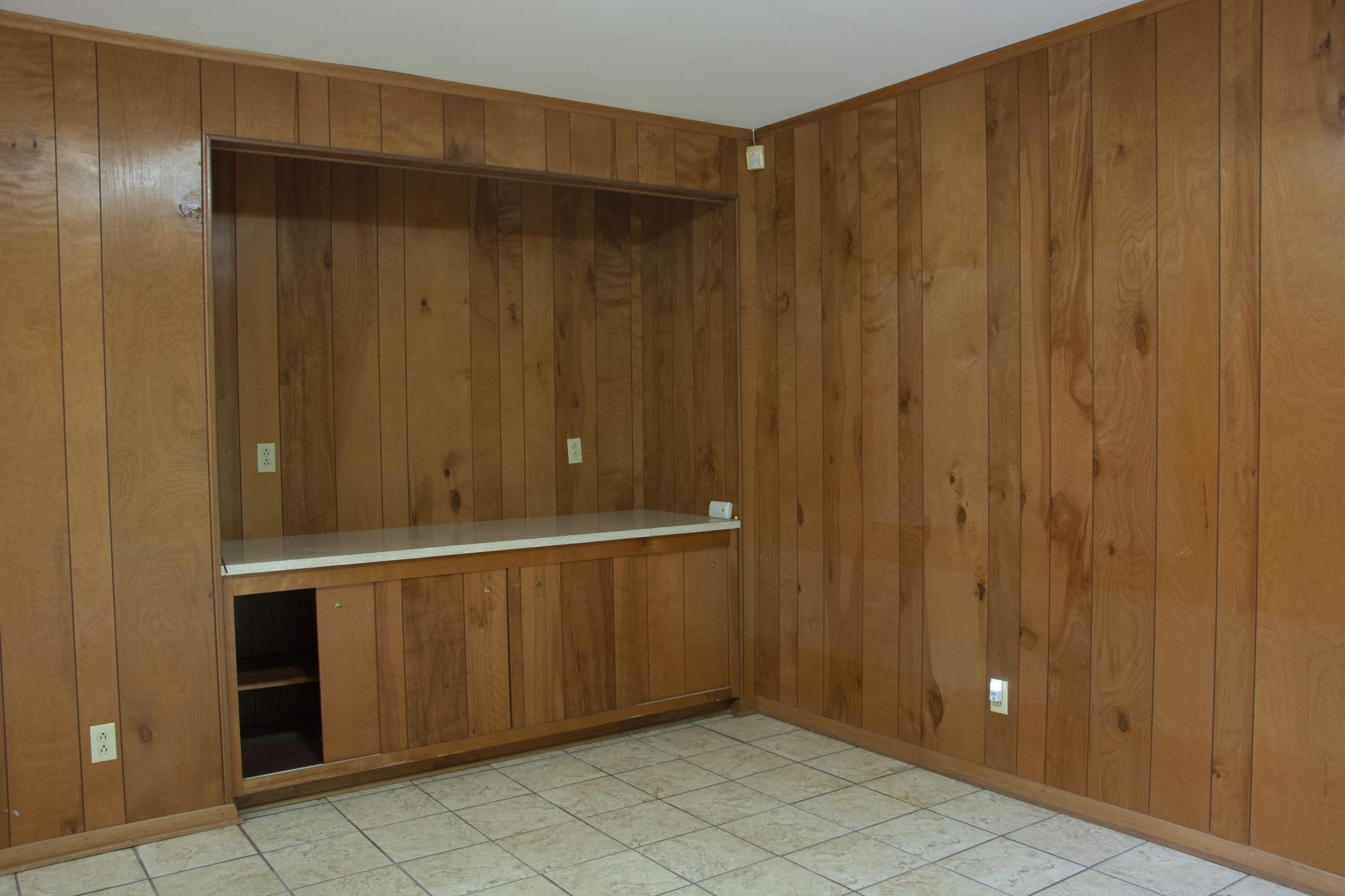 102 Wilderness Lane Oak Ridge, TN 37830 - Photo 27 of 37 Basement Rec Room
