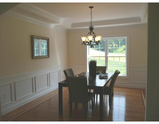 8 Mountain Laurel Road Ayer, MA 01432 - Photo 9 of 24 Gallery Image 9